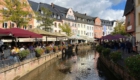 Saarburg – der Blick auf den Buttermarkt in der Innenstadt.