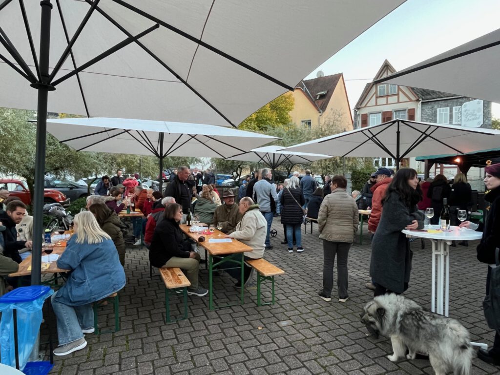 Frauenchor Lorsach Weinstand