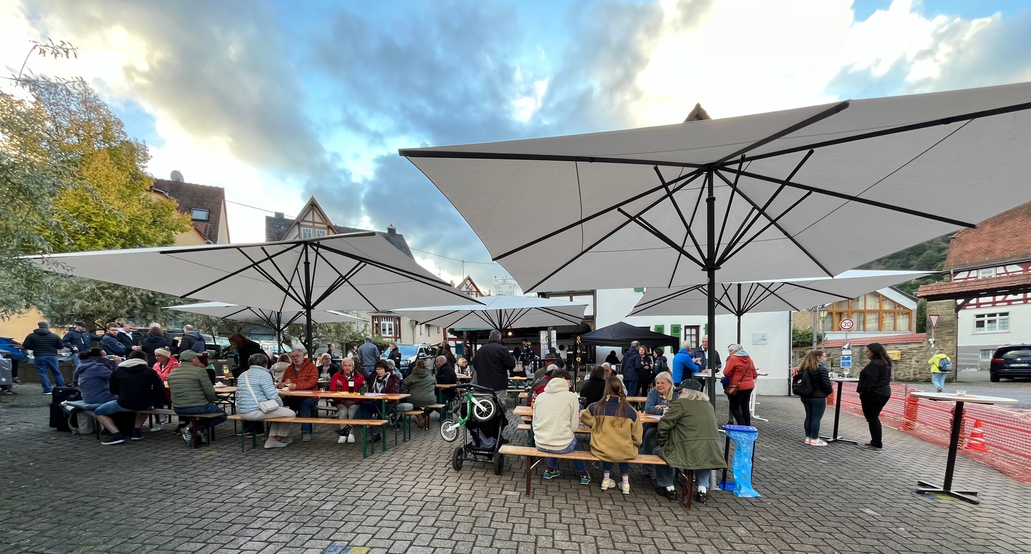 Frauenchor Lorsach Weinstand