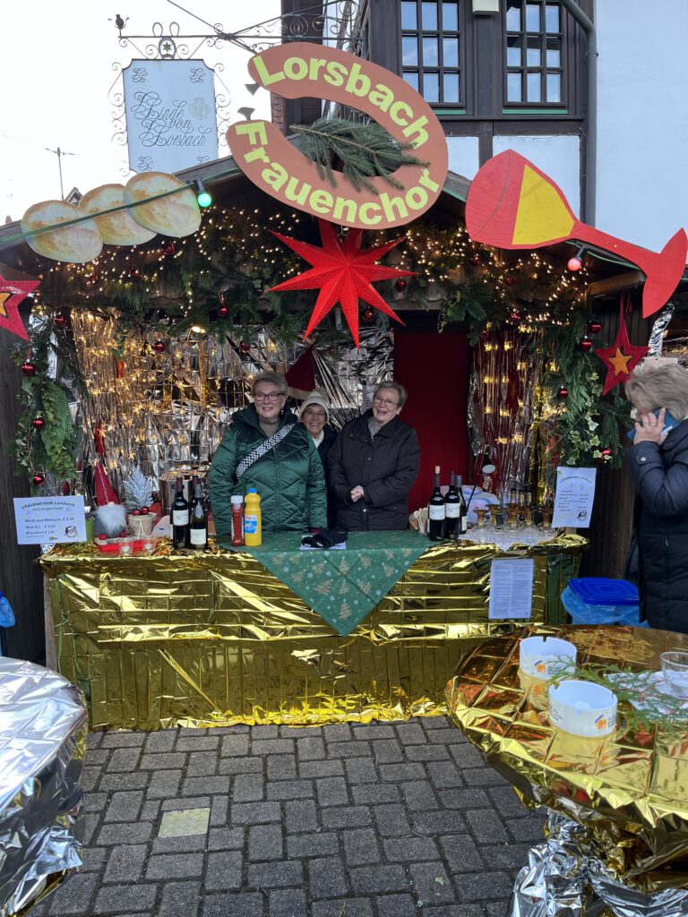 Unsere Bude auf dem Lorsbacher Weihnachtsmarkt am 30 .11.2024 auf dem Zimmerplatz