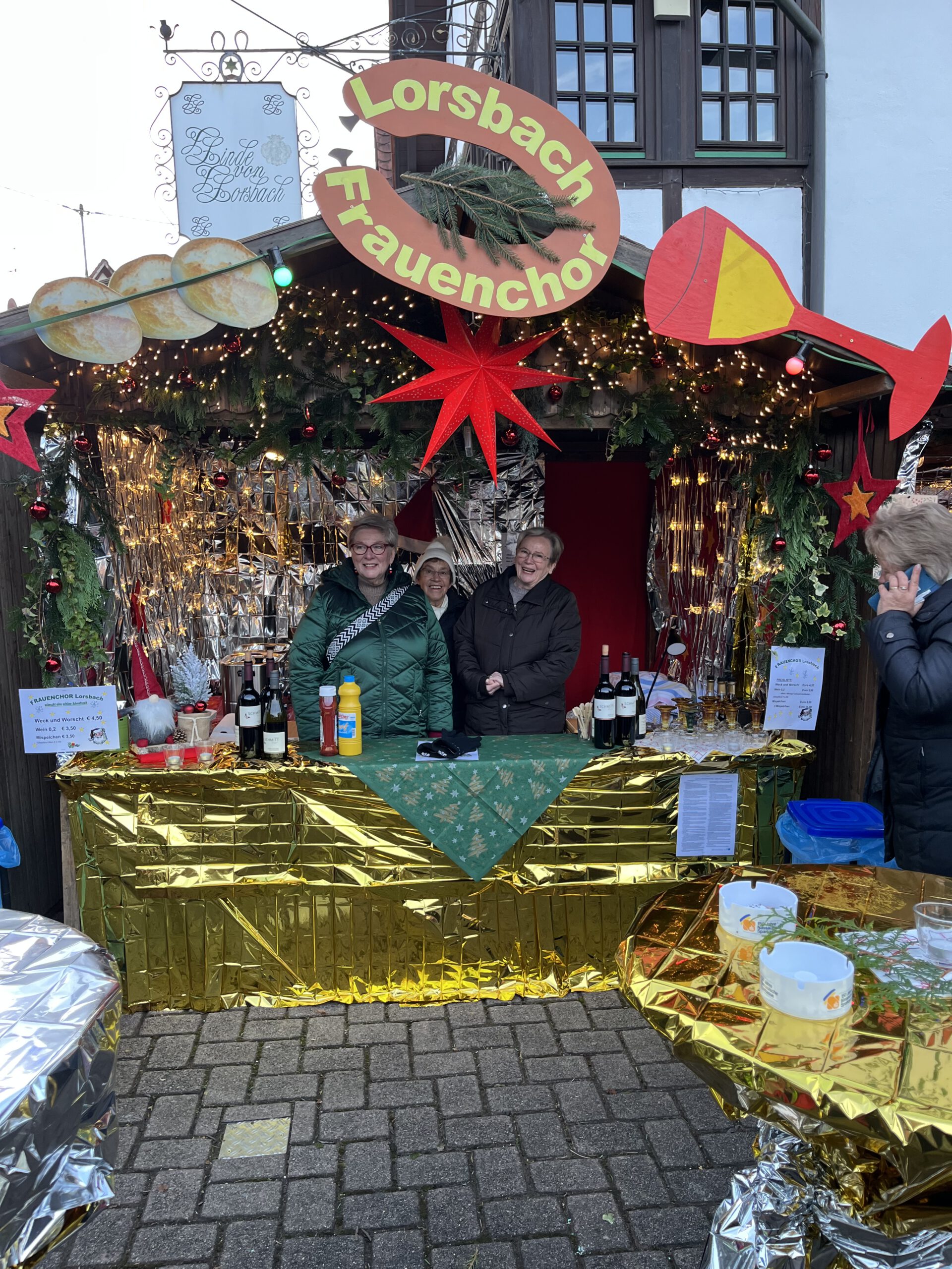 Unsere Bude auf dem Lorsbacher Weihnachtsmarkt am 30 .11.2024 auf dem Zimmerplatz